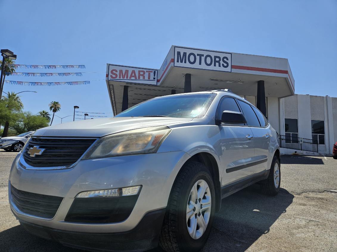 2017 Chevrolet Traverse LS's photo